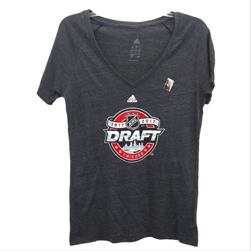 adidas Chicago NHL Women's Size Large Shirt 2017 Draft Short Sleeve V Neck NEW